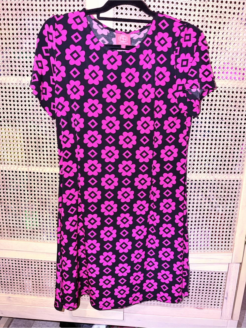 Tracy Negoshian Shift Dress Large Black Mod Geometric Flower Print Knit